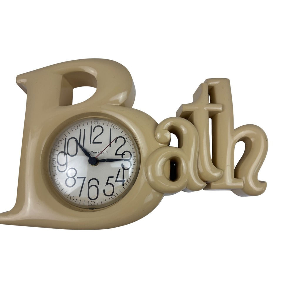 Vintage New Haven Quartz Bath Wall Clock Tan Beige Plastic Retro Decor